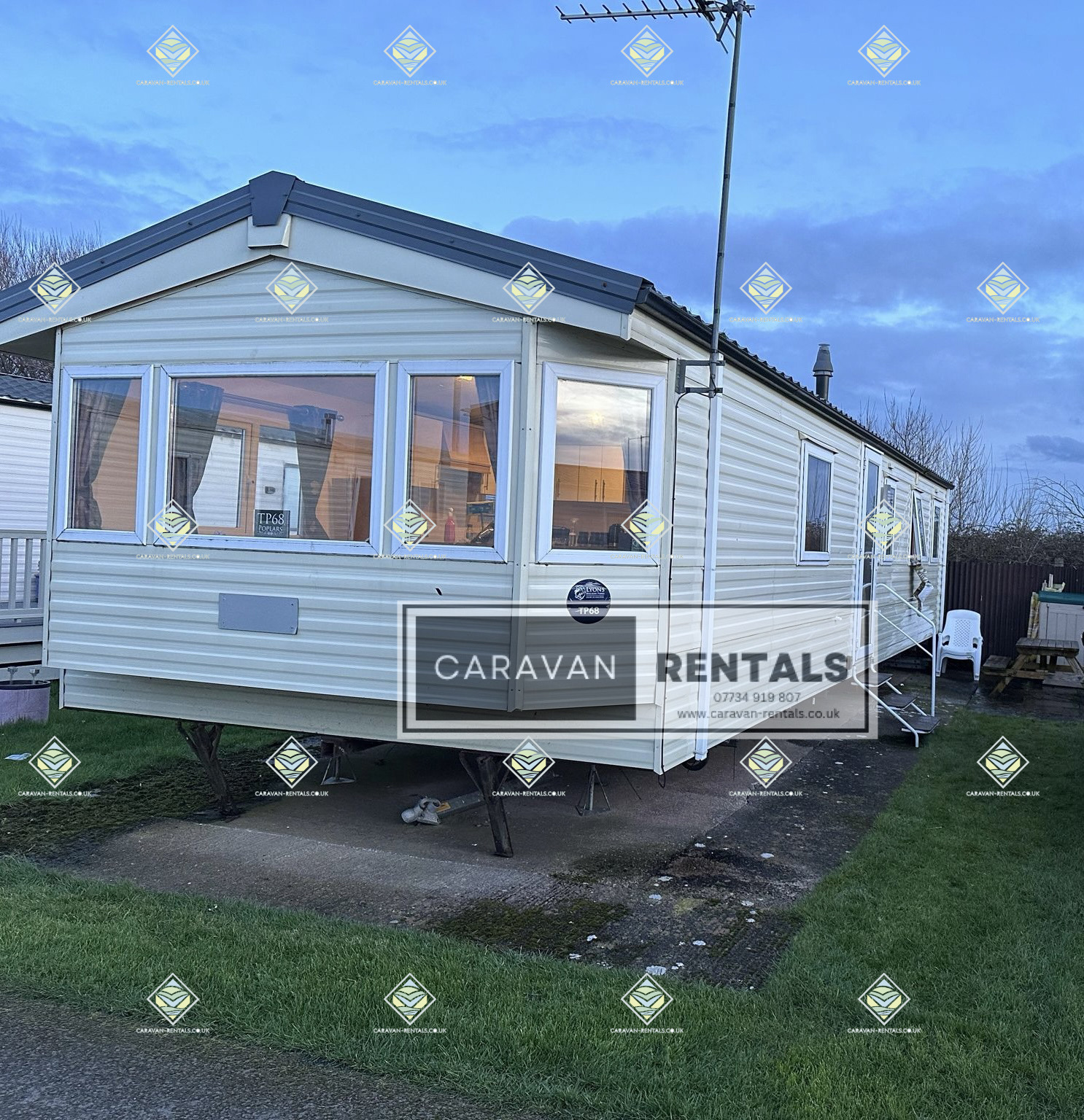 TP68 3 Bedroom Caravan (Sleeps 6) with WiFi, Air Fryer & Family Extras – Lyons Robin Hood, Prestatyn