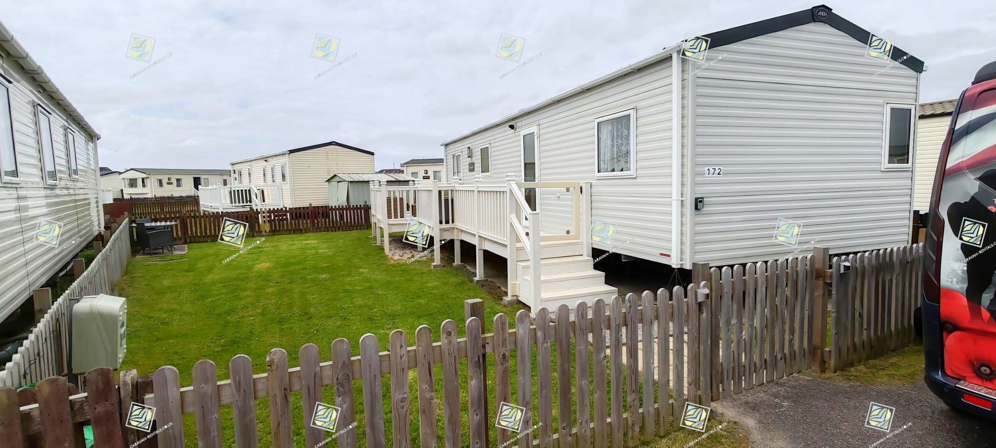3 bedroom caravan, sleeps 8 on Unity Beach